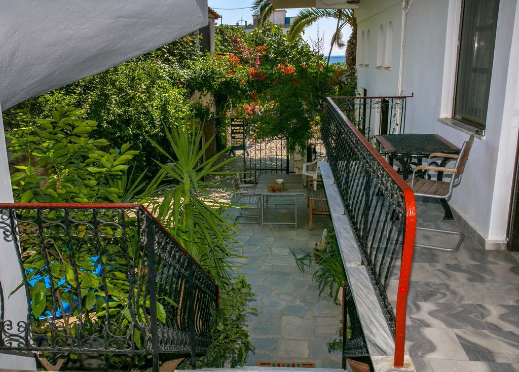 Pension Aldebaran Potos Exterior foto