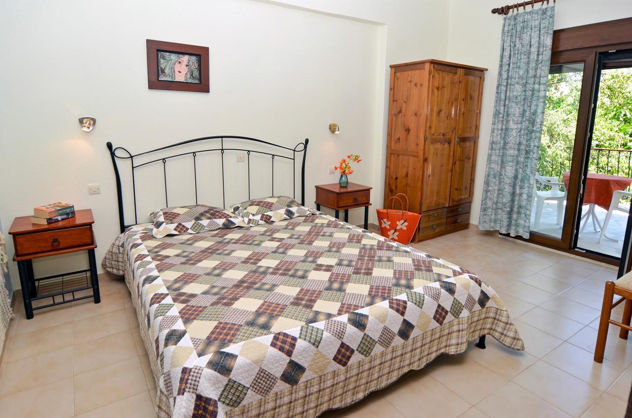 Pension Aldebaran Potos Exterior foto